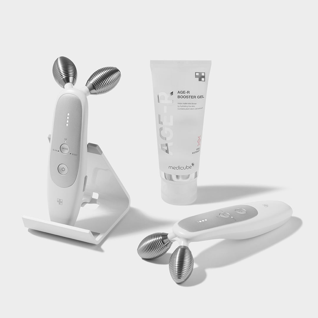 age-r-derma-ems-shot-r0 1_51e11a0c-32f1-4364-a668-487f631dc352.png